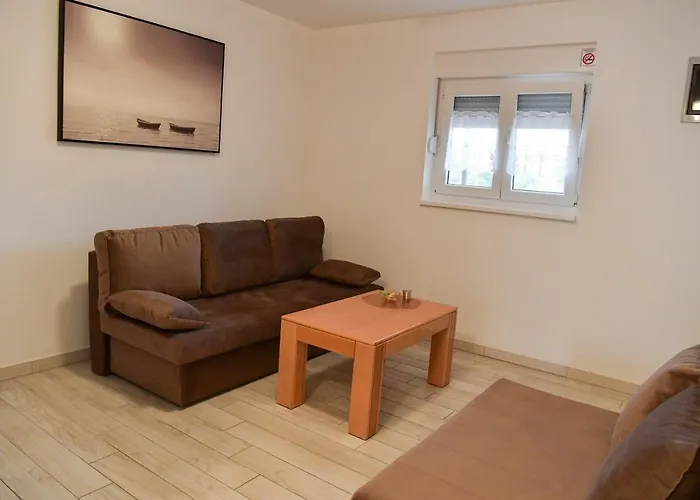 Lucky Vir
