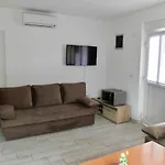 Lucky Apartment