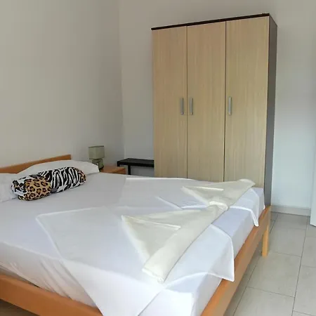 アパート Lucky *