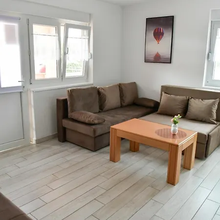 Appartement Lucky Vir